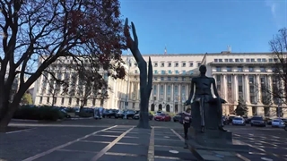 پیاده روی در شهر زیبای بخارست