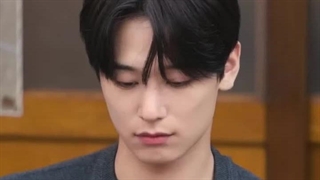 خب خب امروز پست تولد داریم ی عالم اول برا جویونی مون بعدم سونگکوانی :>