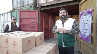 اهدای 2000 بسته معیشتی به احسان پذیران تحت حمایت بنیاد کرامت رضوی