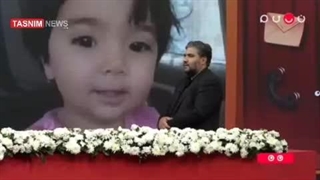 پیمان سلطانی‌ نژاد پدر ریحانه و خانواده ای که در حادثه تروریستی کرمان 9 شهید دادند