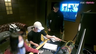 پشت صحنه ضبط آهنگ های Megaverse و Cover me از STRAY KIDS ( آلبوم ROCK STAR) همراه زیرنویس فارسی آنلاین♡♡ کپ