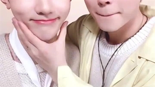 haobin: take a look at my boyfriend he is the only one i got(کپشن)