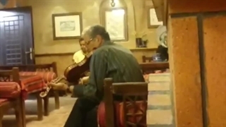 دوئت ویولن استاد یعقوب انوش با ضرب دندانپزشک زیبایی