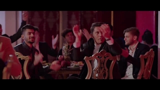 سریال سالهای دور از خانه قسمت 6 لینک دانلود کامل این سریال در توضیحات