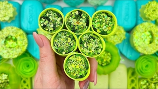 ویدیو رضایت بخش خرد کردن صابون های پر زرق و برق