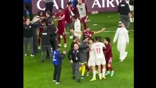 درگیری مهدی طارمی با بازیکنان تیم ملی قطر