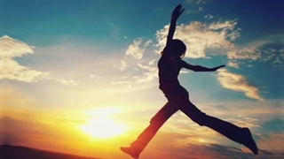 ۹عادت ادم ها با اعتماد به نفس بالا