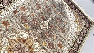 فرش کهنه نما مرداس