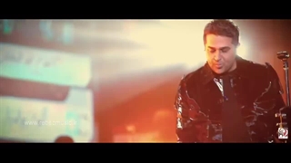 آهنگ خالکوبی (ورژن لایو کنسرت) با صدای حمید عسکری