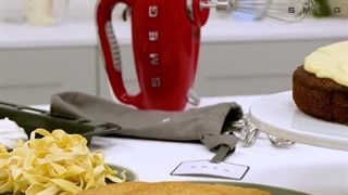 همزن برقی اسمگ ایتالیا Smeg HMF01 HMF01CREU creme فروشگاه اینترنتی چاپارل