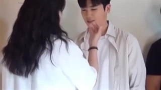 ما موقع دیدن شادی هر قسمت سر زامبی‌یا استرس داشتیم ، بعد هیوجو و هیونگ‌شیک تو پشت‌صحنه :