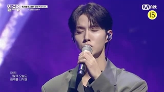 اجرای A normal day با جون‌هیوک ، گوانگ‌سوک و یو‌وان