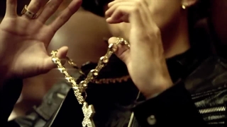 موزیک ویدیو break down از kim hyun joong