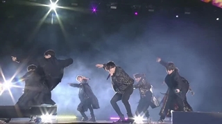 اجرای IDOL از BTS در کنسرت بوسان 2019♡♡ (درخواستی)