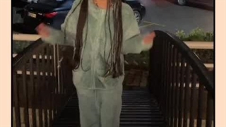 روزشمار 29 اسفند روز ادم ربایی مجری دلارام علوی