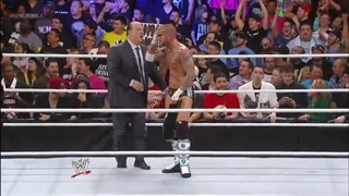 مسابقه کشتی کج بین The Rock vs CM Punk در Royal Rumble 2013 سر کمربند WWE Championship