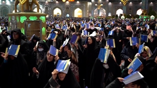 گزارش سید مهدی تحویلدار از حال و هوای مردم در مراسم شب قدر سوم در حرم مطهر رضوی