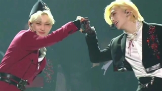 بچه ها تروخدا بگین این صحنه دو نفره هیونلیکس رو چی سرچ کنم ویدیو کاملش بیاددد؟؟؟