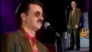 Moein - Asheghtar Az Man Che Kasi(Official Video)