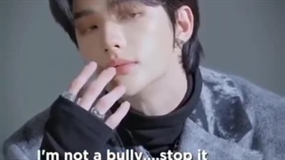 کاش مردم یادبگیرن قبل ازحرف زدن یکم به اینکه حرفاشون چقدرمیتونه آسیب پذیرباشه فکرکنن...