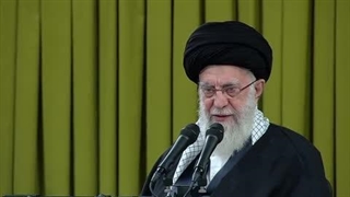 فیلم کامل بیانات رهبر معظم انقلاب در دیدار مسئولان نظام در روز عید فطر ۱۴۰۳/۱/۲۲