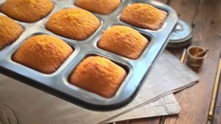 کاپ کیک زعفرانی