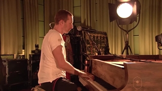 Coldplay - Gypsy Woman Live 2019