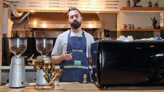 آموزش باریستا(پارت16) روش تهیه  قهوه آمریکانو و قهوه لانگ بلک. تفاوت این دو قهوه  در چیست؟