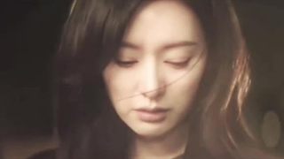 هیون وویی ک از شوک ازدست دادن هه این حتی نمیتونست حرف بزنه و باگریه افتادروزانوهاش برا قلبم زیادی سنگینههه