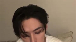 لایو لینو STRAY KIDS در تاریخ 2024.4.10 همراه زیرنویس فارسی آنلاین ♡ کپ