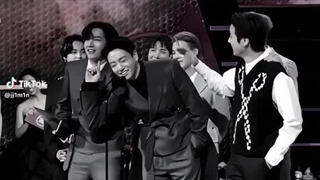 کاش همون موقع میگفتی میخوای رو چی فکوس کنی اماده میشدیم