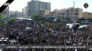 میدان انقلاب تهران؛ مملو از جمعیتی که برای تشییع پیکر شهدای خدمت آمدند...