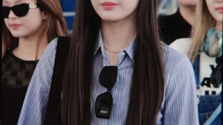 عکس های منتشر شده از بیبیز در فرودگاه کره✨❤️