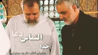 مکالمه دیدنی دو شهید =) در ضریح مطهر امام رضا(ع)