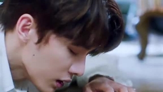 کلیپ چینی ↜من نمیخوام عاشق انسان بشم↝