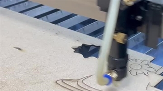 دستگاه برش لیزر co2