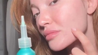 آنباکس سرم پلینگ لایه بردار و ضد جوش ۲۵٪لورال