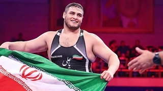 فردین هدایتی پدیده جدید کشتی ایران | فردین هدایتی رضا کایالپ و یک برد تاریخی