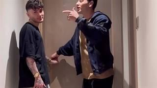 این جا کسی نمیره به جز برق . هارهارهار