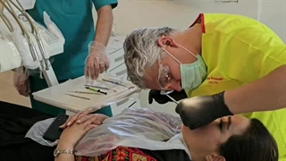 دندانپزشکی دکتر حمید پورصادقی لیزر موهای زائد