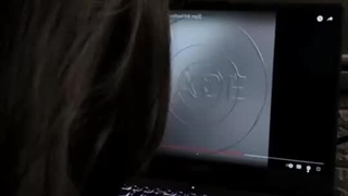 چرا داری گریه میکنی ؟؟؟