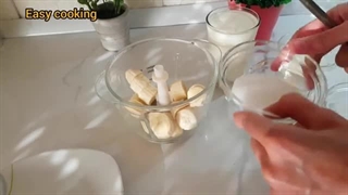 طرز تهیه اسموتی موز خوشمزه و مقوی