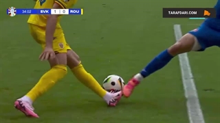 گل رضوان مارین به اسلواکی از روی نقطه پنالتی (اسلواکی 1-1 رومانی)