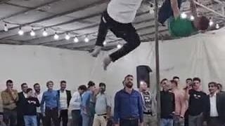 حمله میمون ها به عروسی((((=