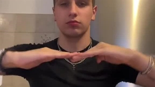 اهنگ چیز اسکیز دوباره ترند تیک تاک شد