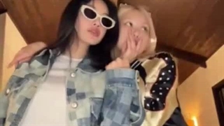 اپدیت تیک تاک لیسا با رزی