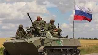 شیپورچی : فرانسه بساط گدایی زلنسکی را جمع کرد