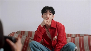 ویدئو پشت صحنه عکسبرداری چن برای مجله COSMOPOLITAN Korea با زیرنویس فارسی