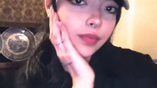 مثل پروانه از توی پیله.....کپ