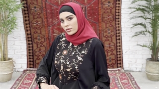 مانتو عبایی زنانه مدل شهرزاد مشکی خرجکار قرمز